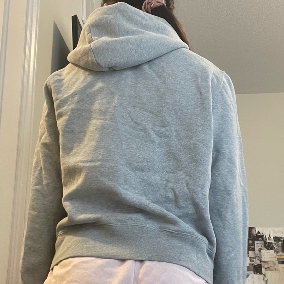 Grey Tommy Hilfiger Zip-Up Hoodie, with a tick wool inside - Picture 4 of 5